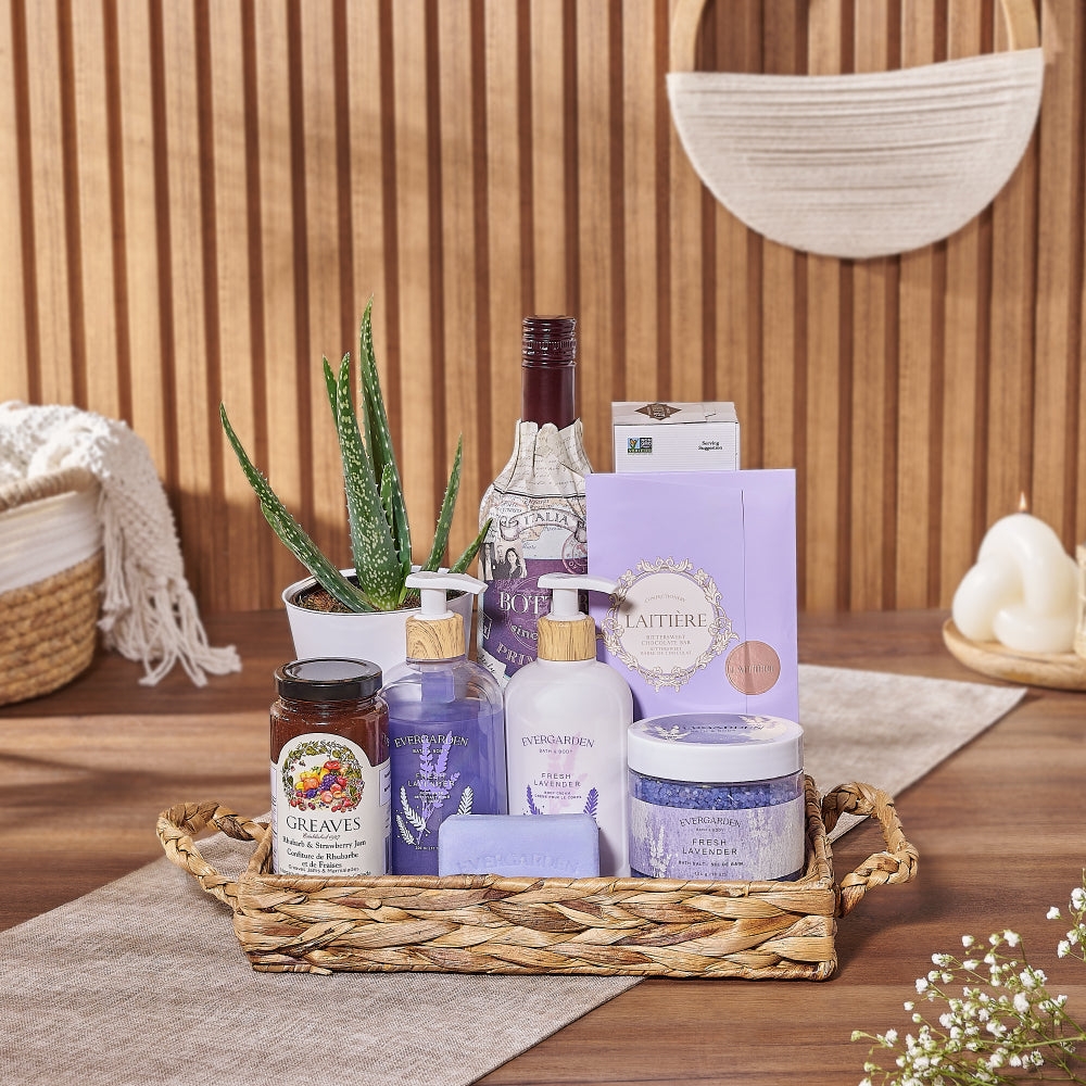 Wine Gift Set with Lavender Spa – how the gift is presented