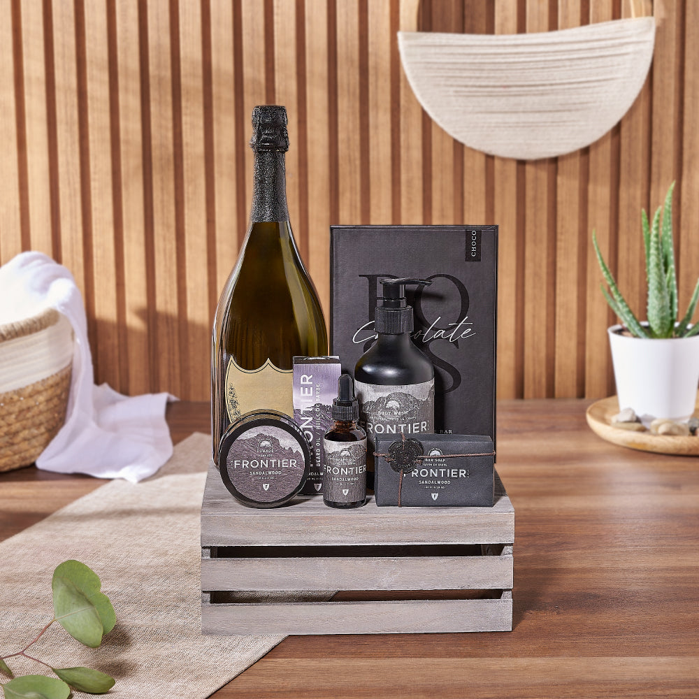Sandalwood Spa Crate with Sparkling Wine – how the gift is presented