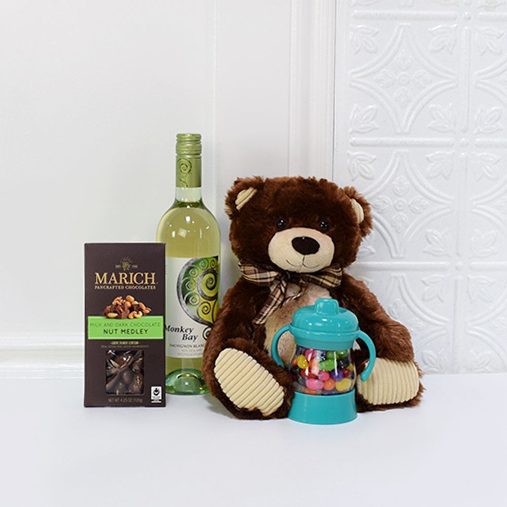 10-Inch Baby Bear and Wine Gift Basket with Marich Chocolates – how the gift is presented