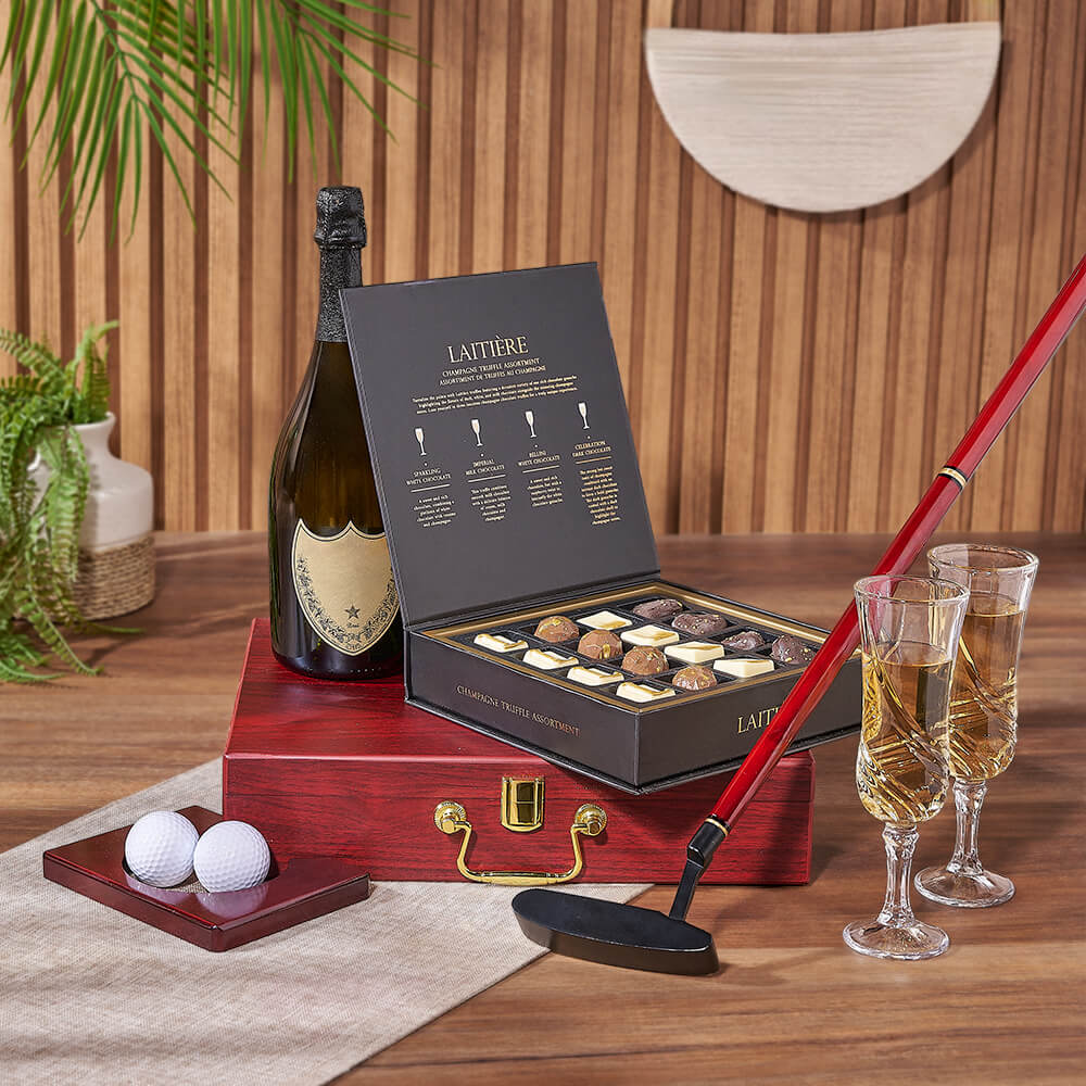 Golf Putting Practice Set and Sparkling Wine Gift Basket with Chocolates – how the gift is presented