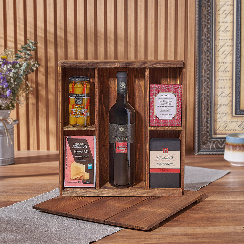 Kosher Wine Snack Gift Crate – how the gift is presented