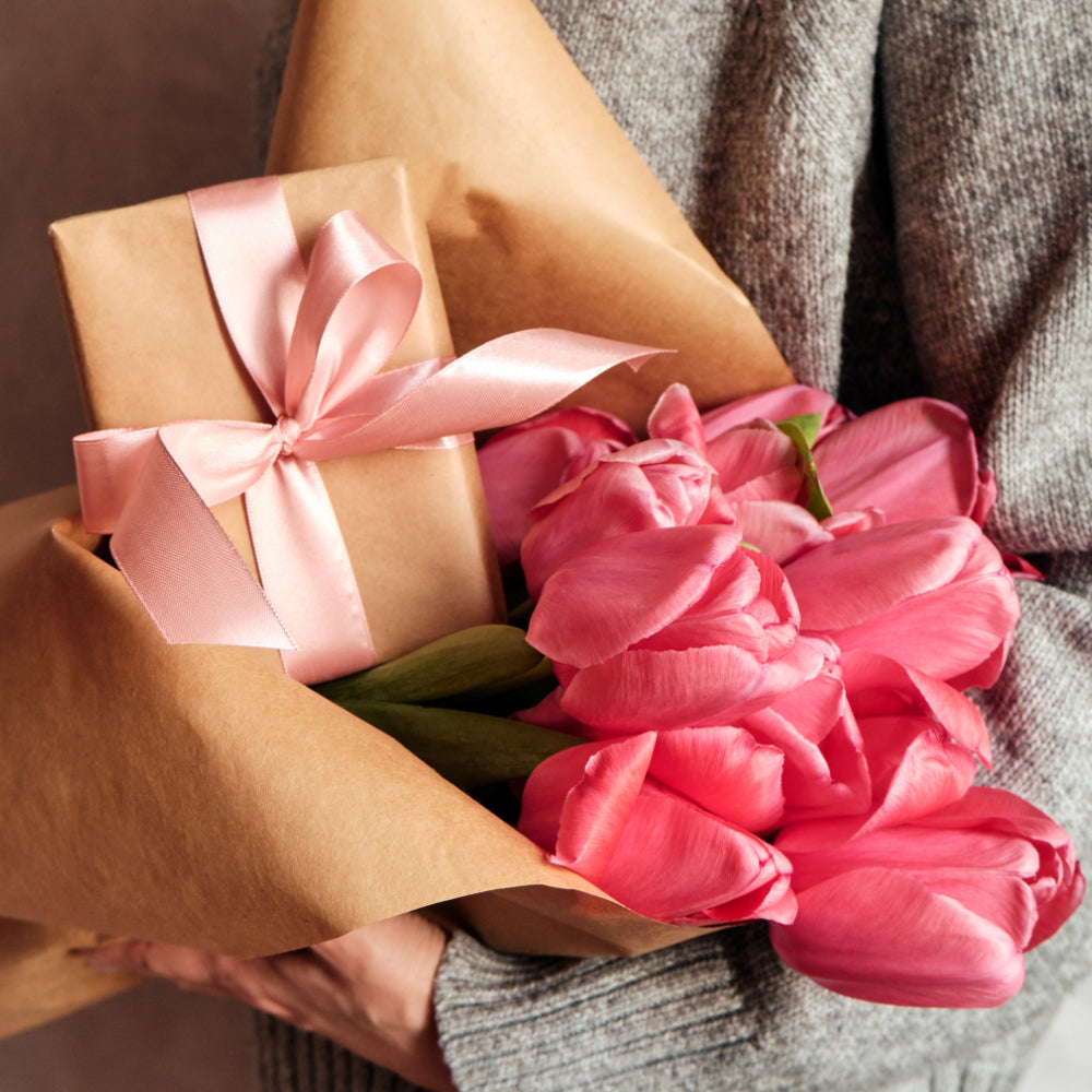 Boston Baskets - Wines, Chocolates, Gourmet Food, Cheese, Crackers, Meats, Harvard Gift Baskets Delivery. Boston Baskets - Wines, Chocolates, Gourmet Food, Cheese, Crackers, Meats, Harvard Gift Baskets Delivery.
