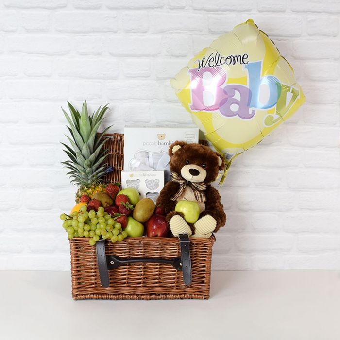 Deluxe Baby Gift Basket with Muslin Swaddling Blankets and Plush Bear – how the gift is presented