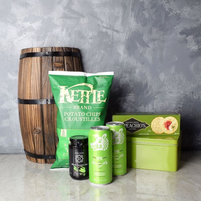 St. Patrick's Day Beer Gift Basket with Black Currant Jam and Vegan Snacks – how the gift is presented
