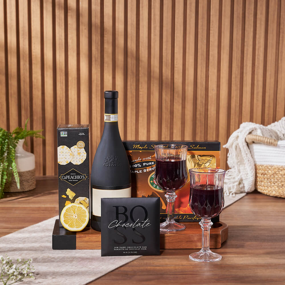 Elegant Wine Gift Basket with Wild Smoked Salmon and Dark Chocolate – how the gift is presented