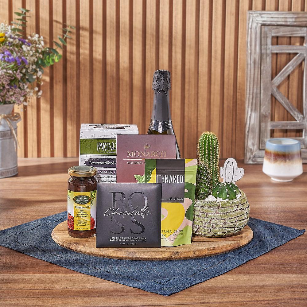 Sparkling Wine Kosher Gift with Cacti – how the gift is presented