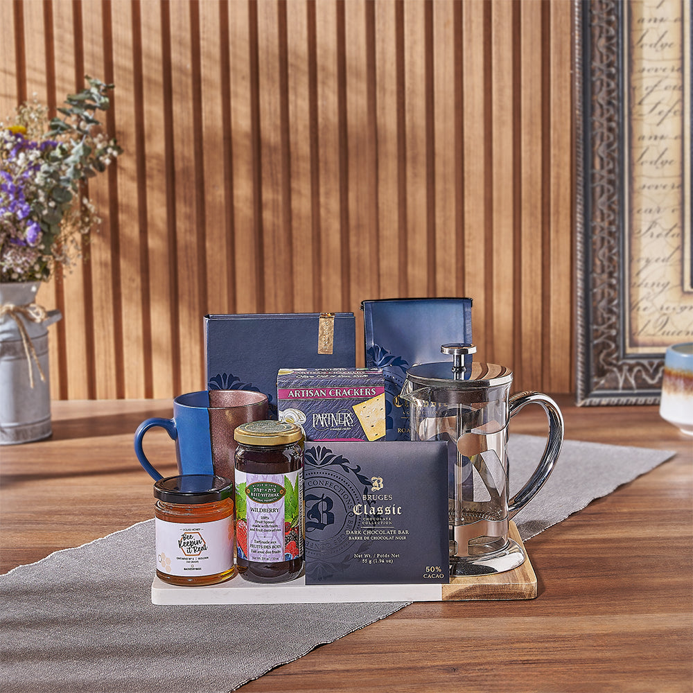 Premium Assorted Coffee and Chocolate Gift Basket – how the gift is presented