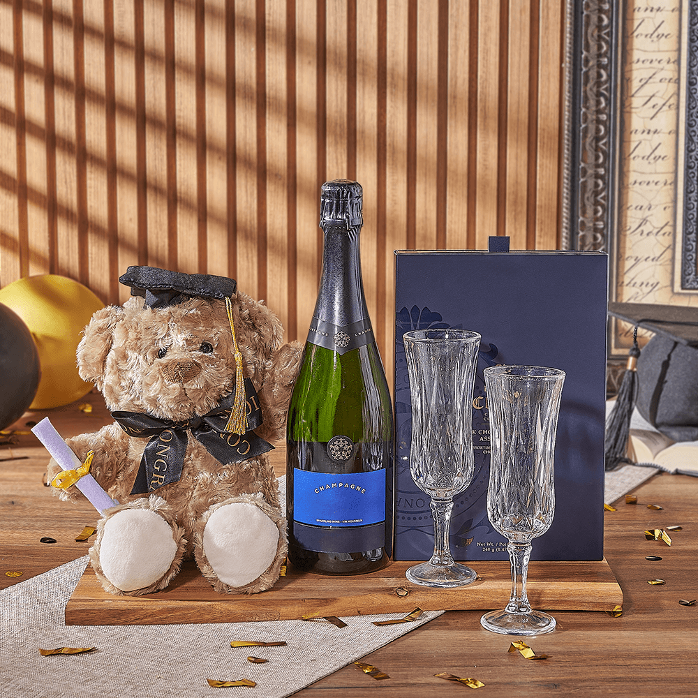 Sparkling Wine Gift with Graduation Keepsakes – how the gift is presented