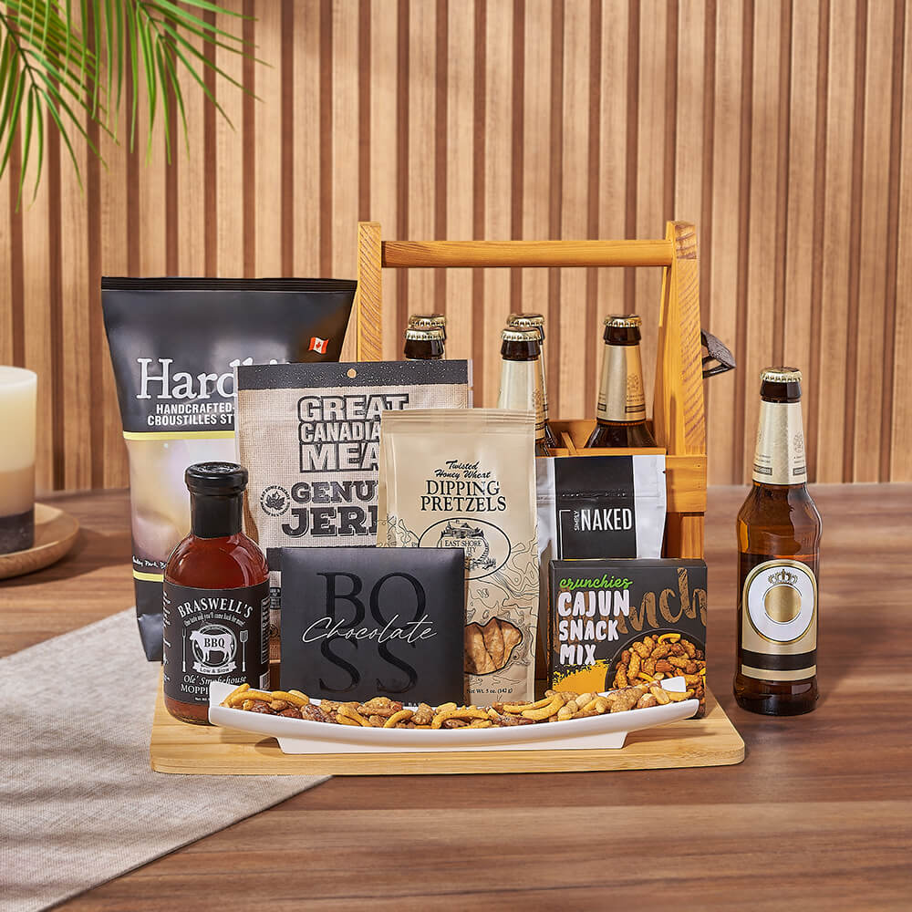 Premium Six-Bottle Beer Basket with Artisan Snacks and Bamboo Board – how the gift is presented