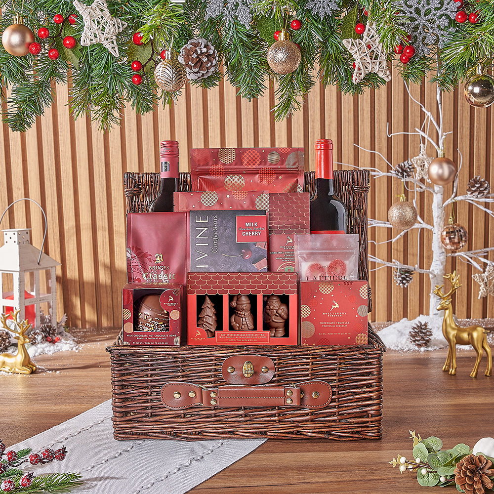 Traditional Wicker Basket with Wine Duo and Holiday Sweets – how the gift is presented