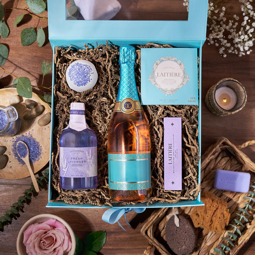 Large Sparkling Wine Gift Set with Gourmet Chocolate and Lavender Bath – how the gift is presented