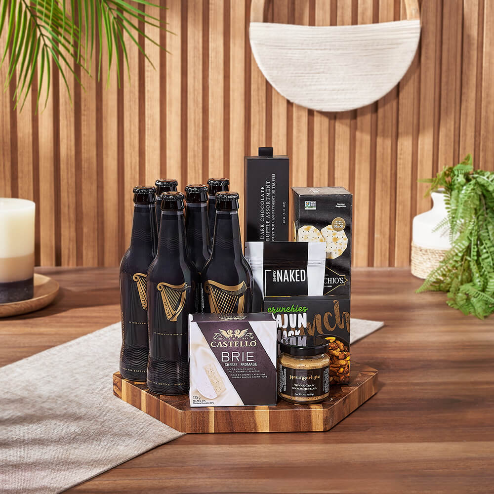 Beer and Artisan Cheese Gourmet Gift Basket with Nuts and Crackers – how the gift is presented