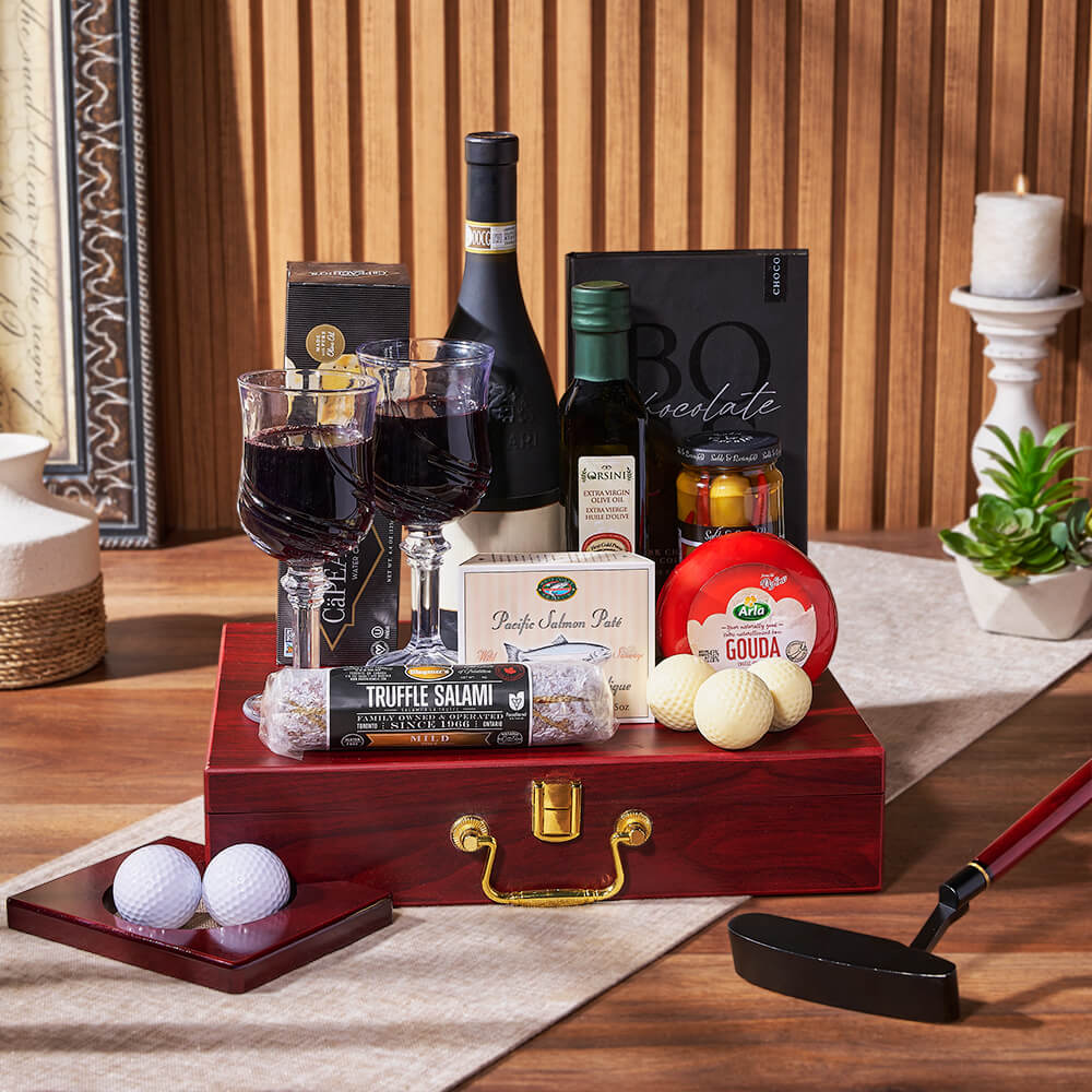 Deluxe Gourmet Gift with Wine and Golf Snack Set – how the gift is presented