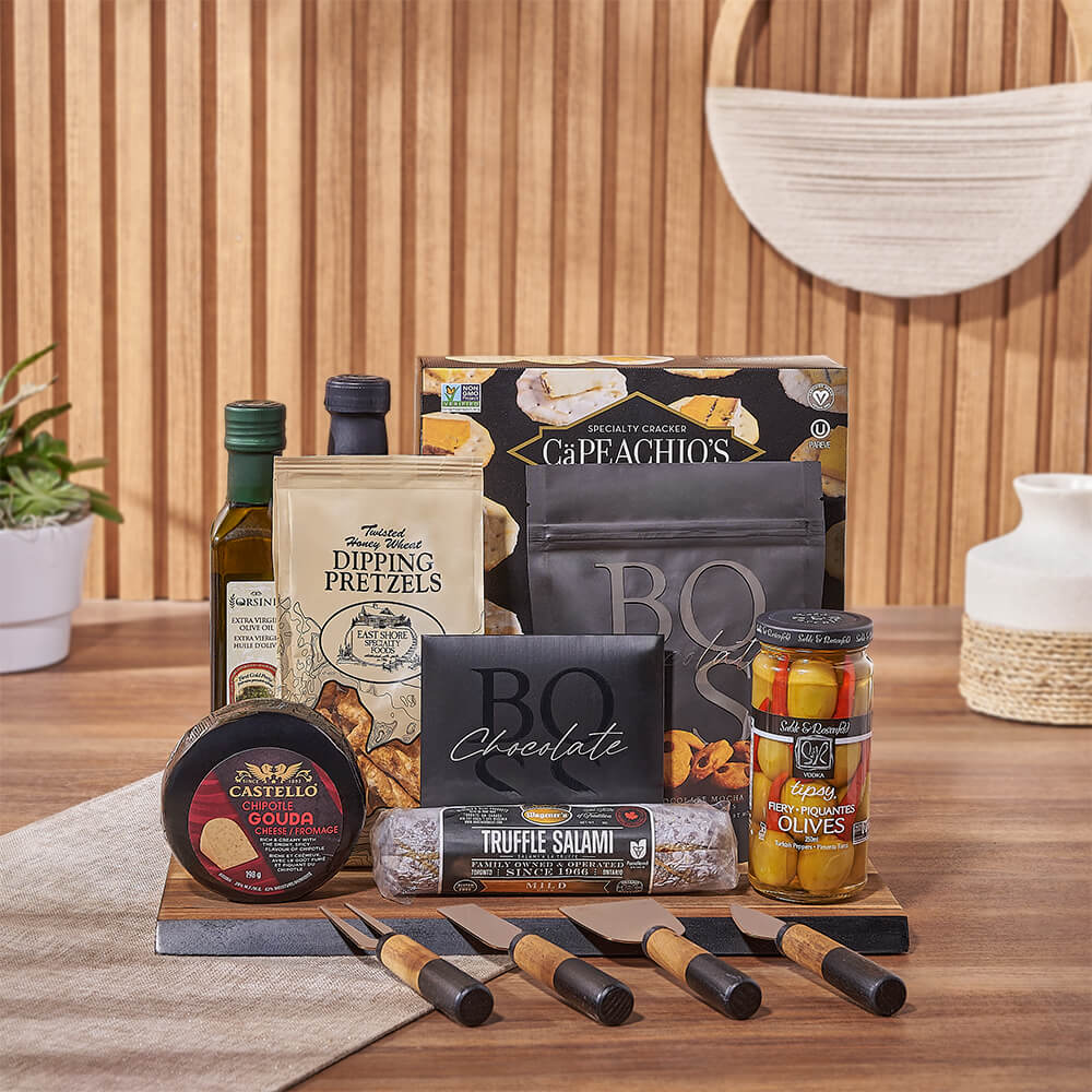Entertainer's Charcuterie Gift Set – how the gift is presented
