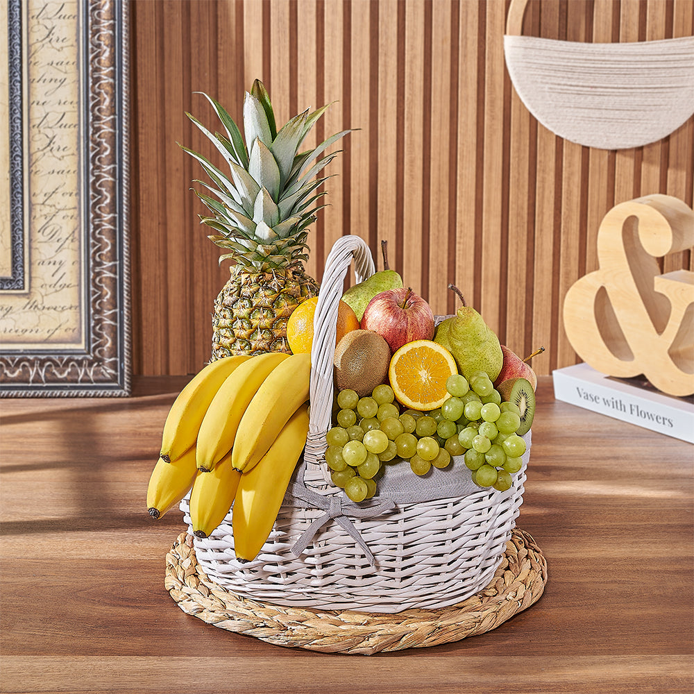 Seasonal Fruit White Wicker Basket – how the gift is presented