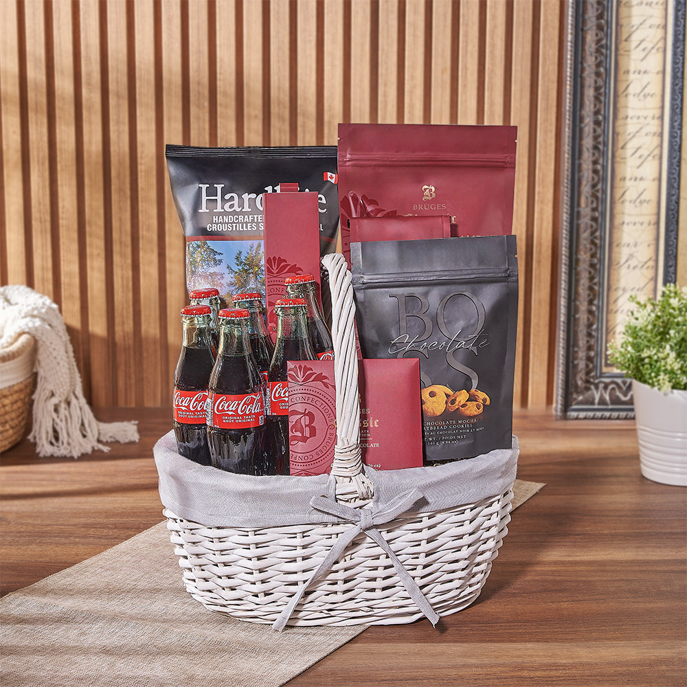 Gourmet Snacks Gift Basket in Large White Wicker Basket – how the gift is presented