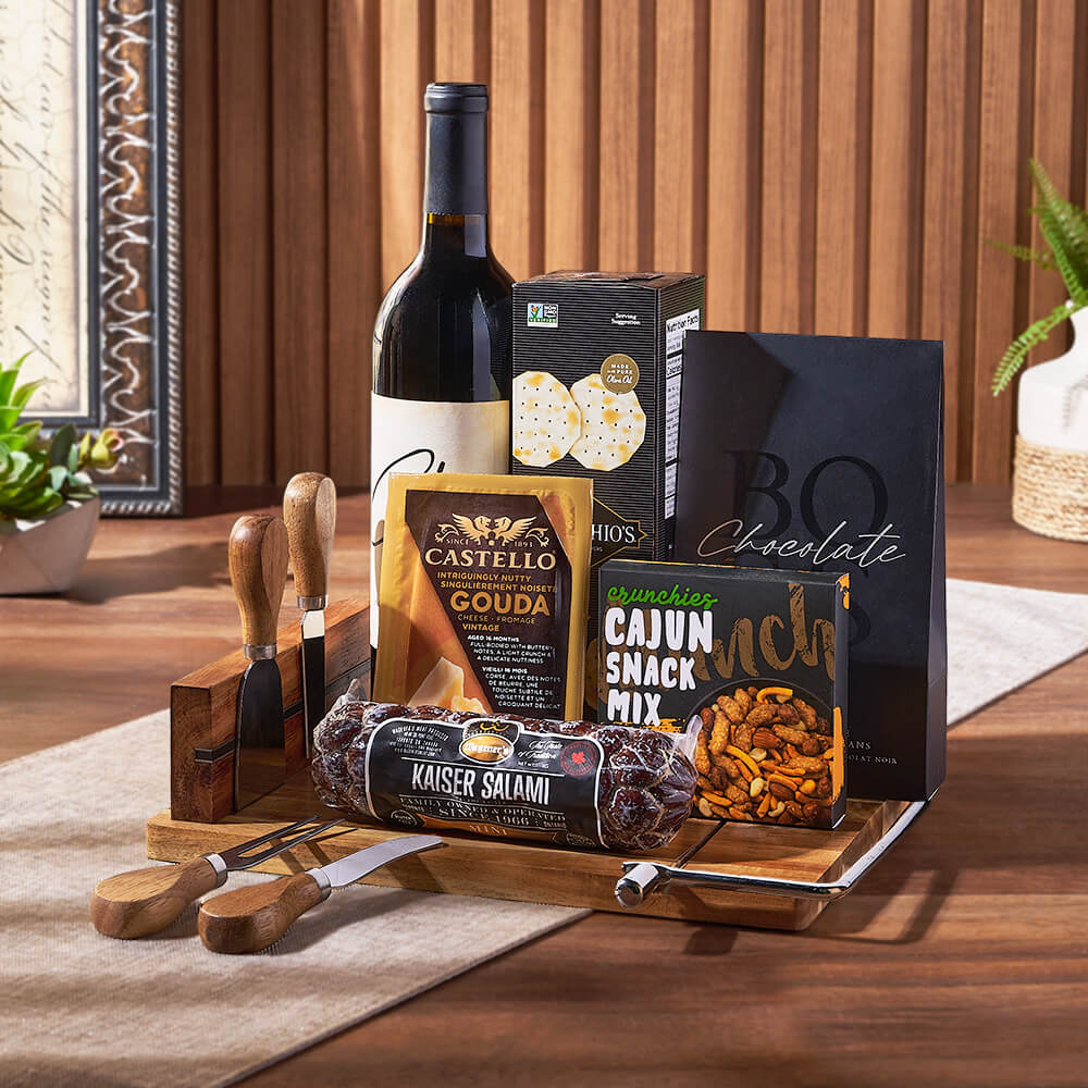 Acacia Wood Cheese Board Gift Basket with Wine, Salami, and Crackers – how the gift is presented