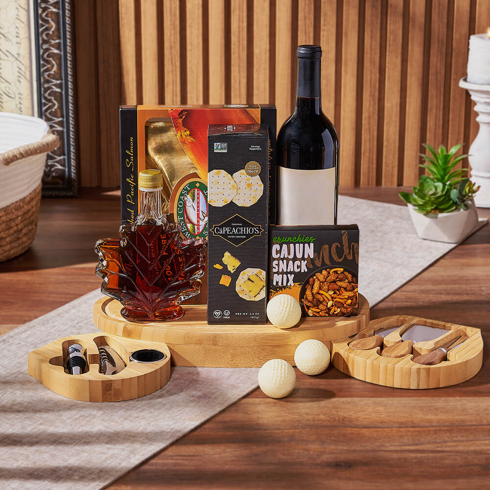 Golf-Themed Cheese Board with Wine and Pacific Salmon Gift – how the gift is presented