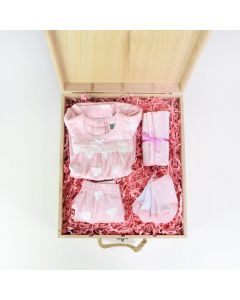 Girl’s Arrival Crate